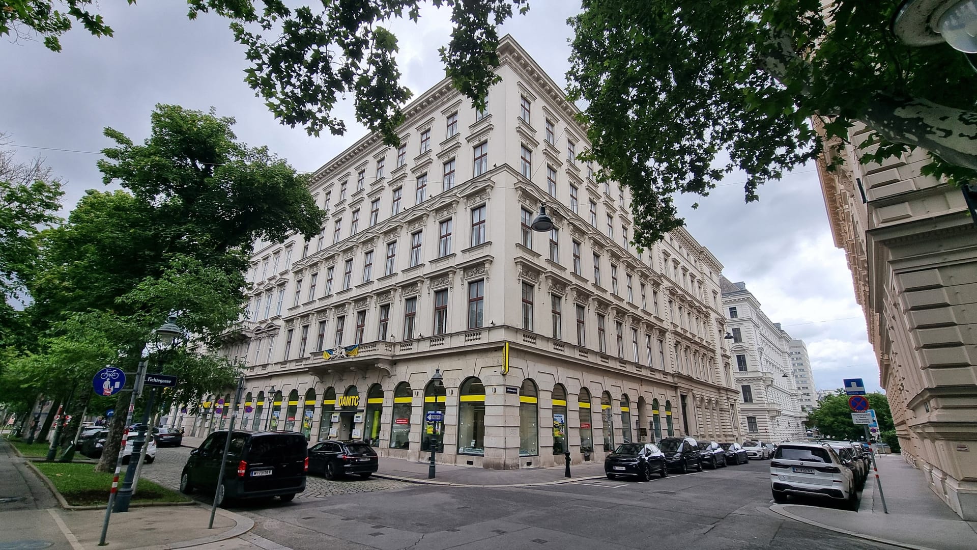Die Kurz-Zentrale an der Fichtegasse: Zahlreiche politische Weggefährten teilen sich mit Kurz das Büro – und manche auch Geschäftsinteressen.