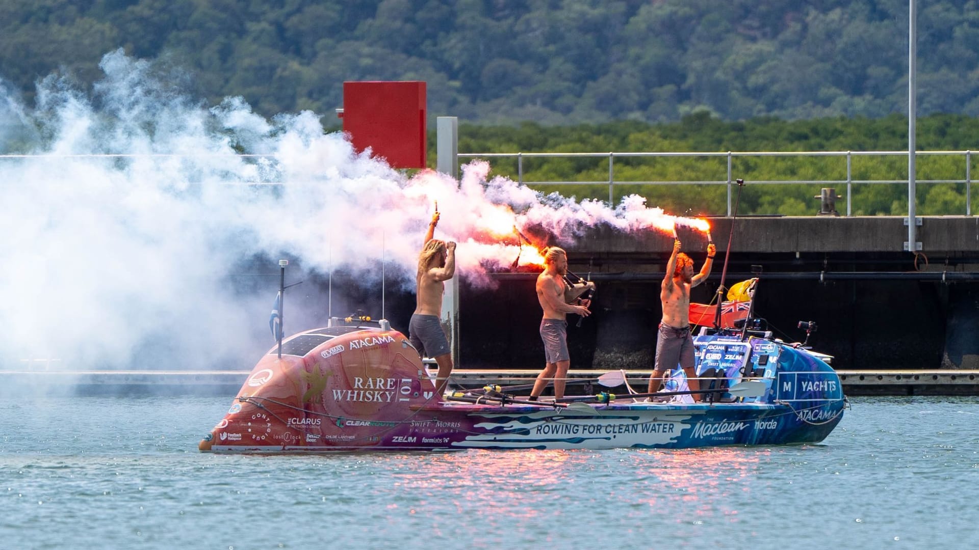 Mit dem Ruderbot über den Pazifik Mit dem Ruderbot über den Pazifik