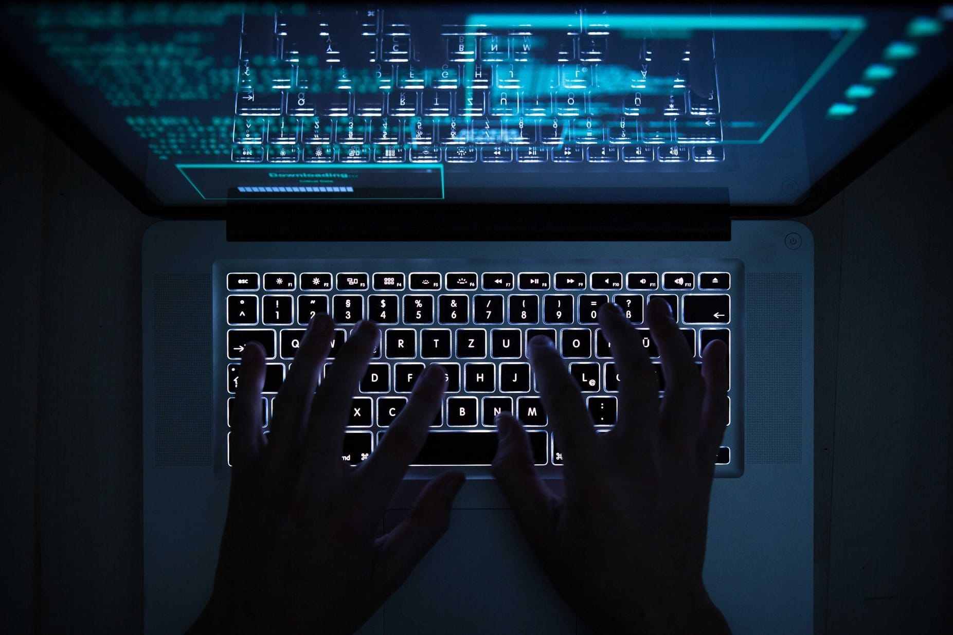 Illustration - Computer-Hacker