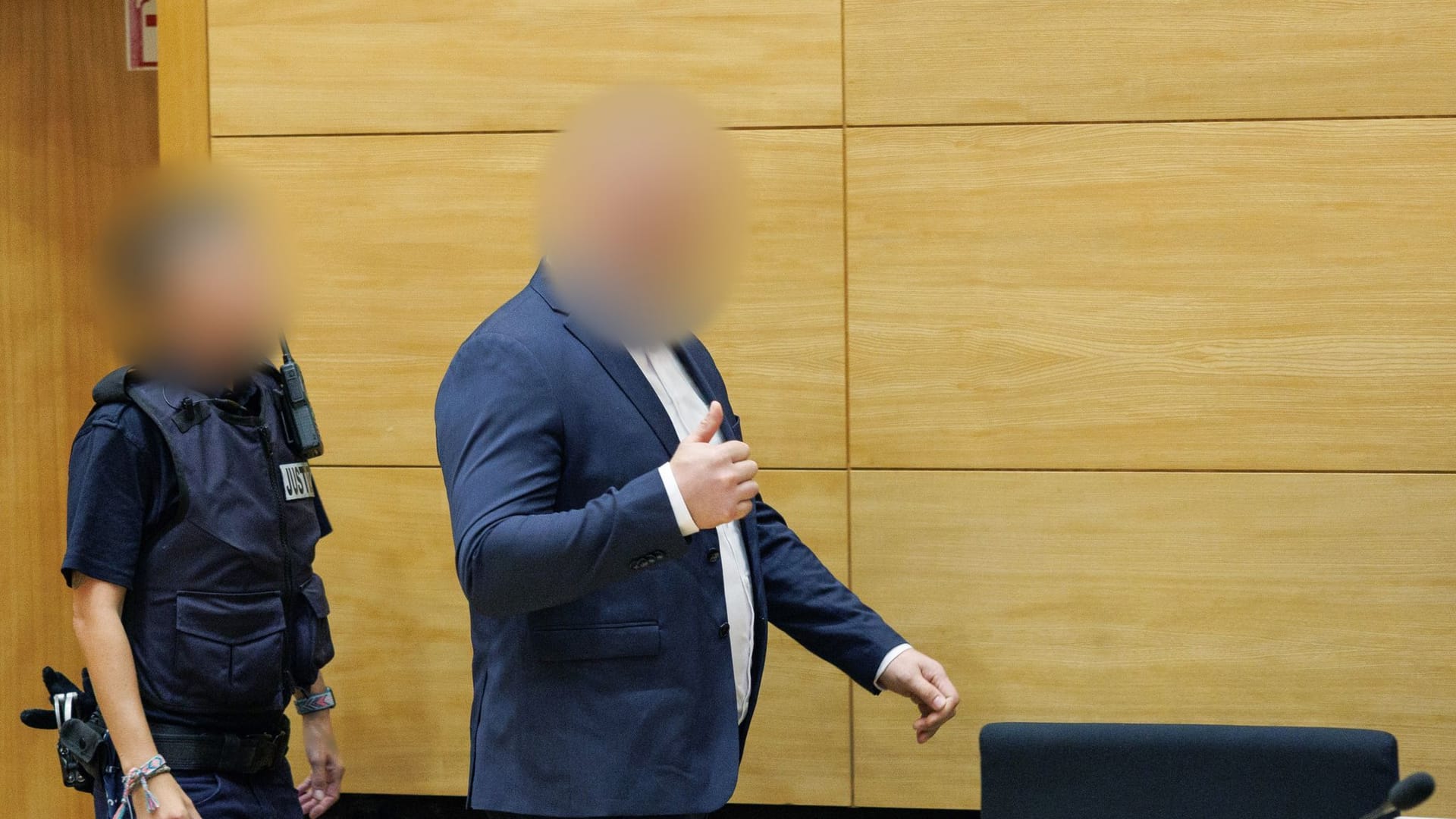 Beginn Prozess um Schüsse vor dem Landgericht Bielefeld