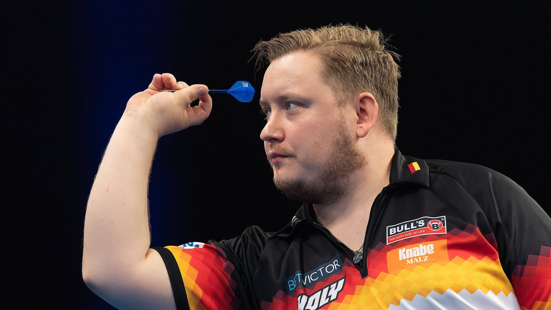 Martin Schindler: Er ist der beste deutsche Dartsspieler.
