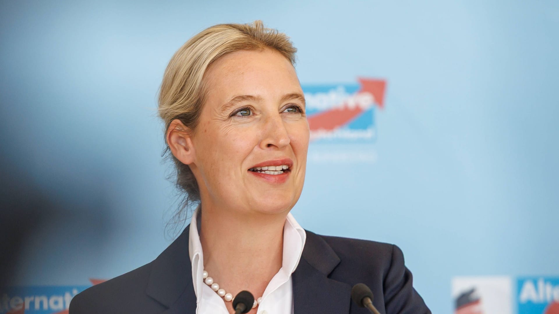 AfD-Chefin Alice Weidel: Die rechtspopulistische Partei erlebt derzeit in Umfragen einen Höhenflug. AfD-Chefin Alice Weidel: Die rechtspopulistische Partei erlebt derzeit in Umfragen einen Höhenflug.