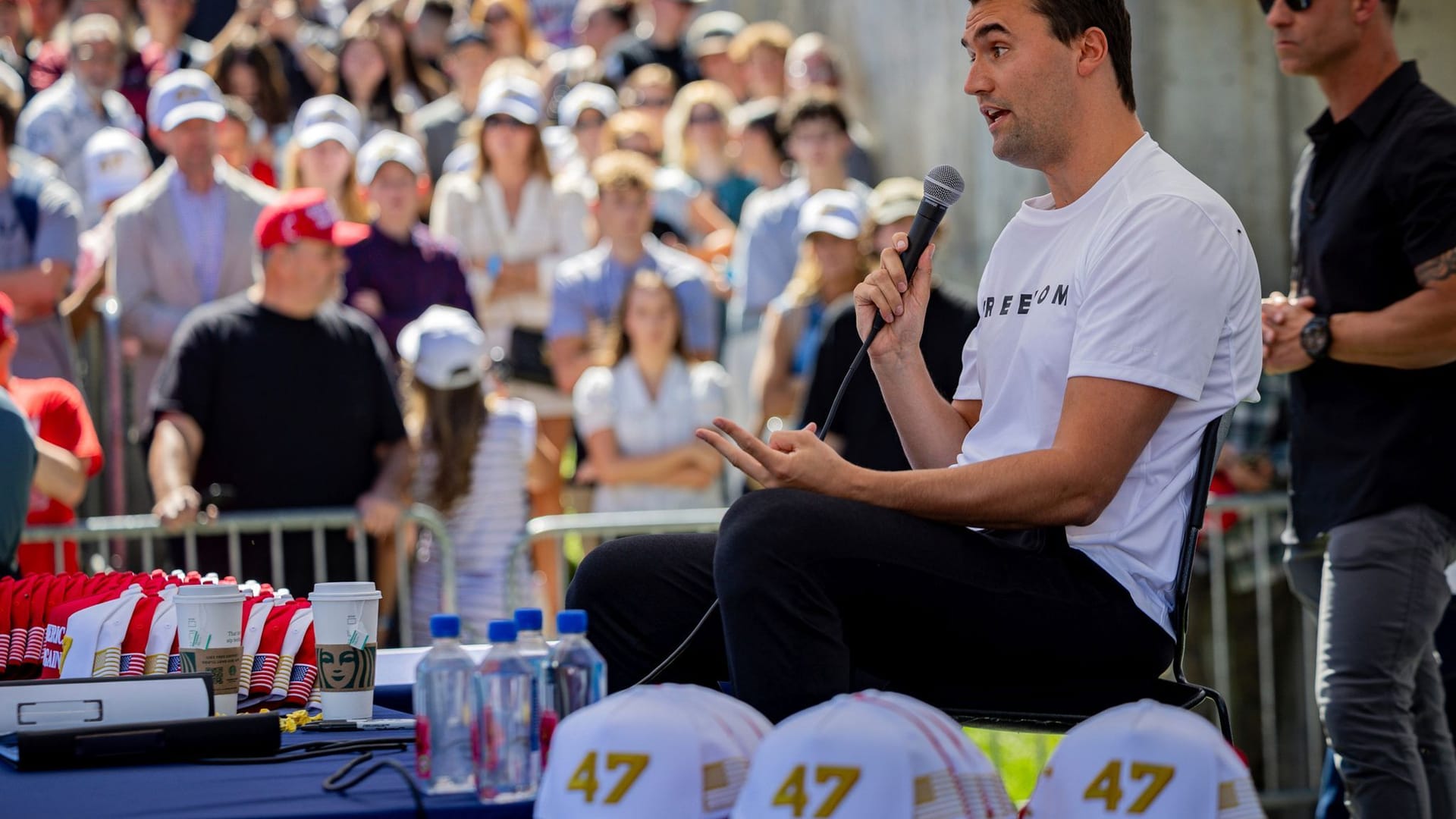 Rechtskonservativer Aktivist wurde an US-Uni erschossen Rechtskonservativer Aktivist wurde an US-Uni erschossen