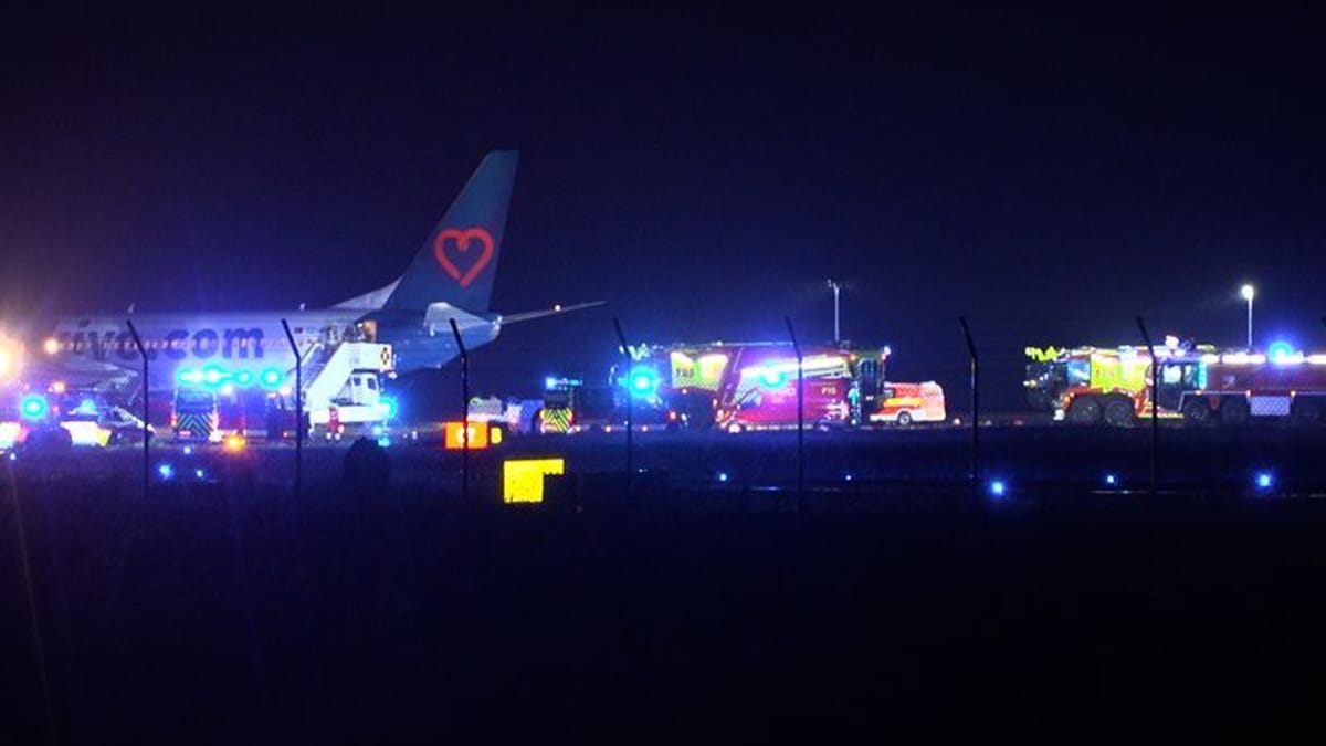 Letalo zdrsnilo s steze na letališču Münster Osnabrück zaradi poznega pristanka