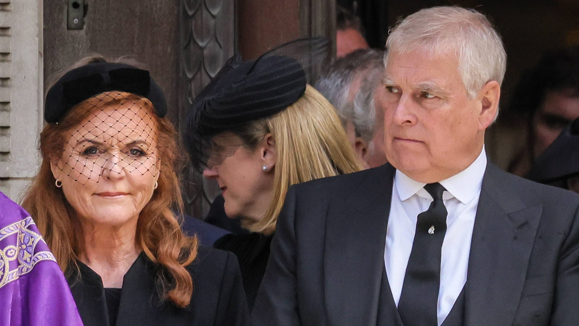 Sarah Ferguson und Prinz Andrew am 16. September 2025: Gemeinsam besuchten sie den Trauergottesdienst für die Herzogin von Kent. Sarah Ferguson und Prinz Andrew am 16. September 2025: Gemeinsam besuchten sie den Trauergottesdienst für die Herzogin von Kent.
