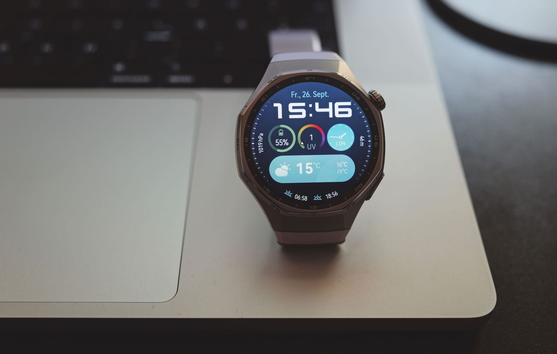 Nach acht Tagen Nutzung steht der Akku bei 55 Prozent. Nach acht Tagen Nutzung steht der Akku bei 55 Prozent.