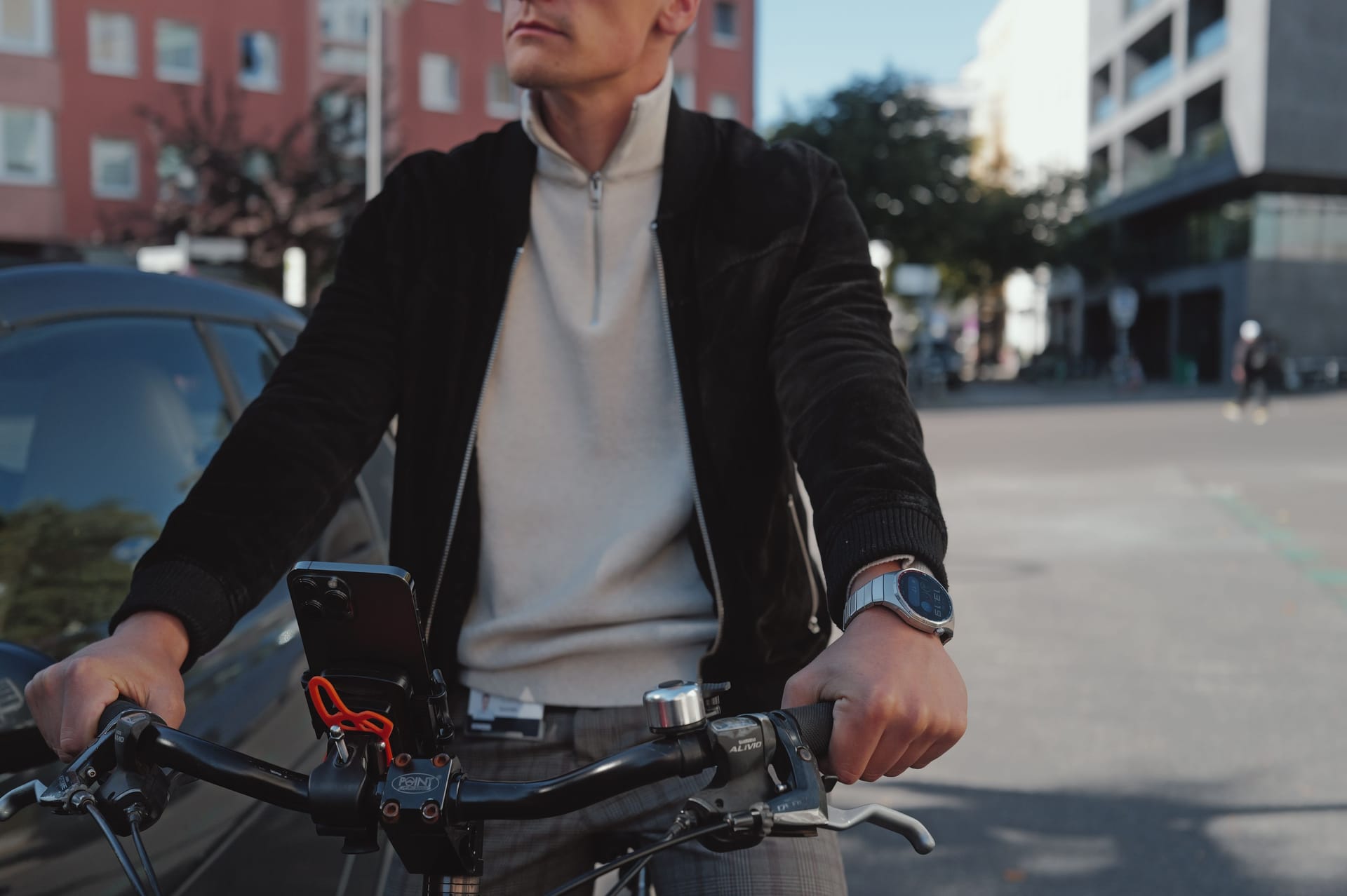 Für passionierte Radfahrer gibt es aktuell kaum eine bessere Smartwatch. Für passionierte Radfahrer gibt es aktuell kaum eine bessere Smartwatch.