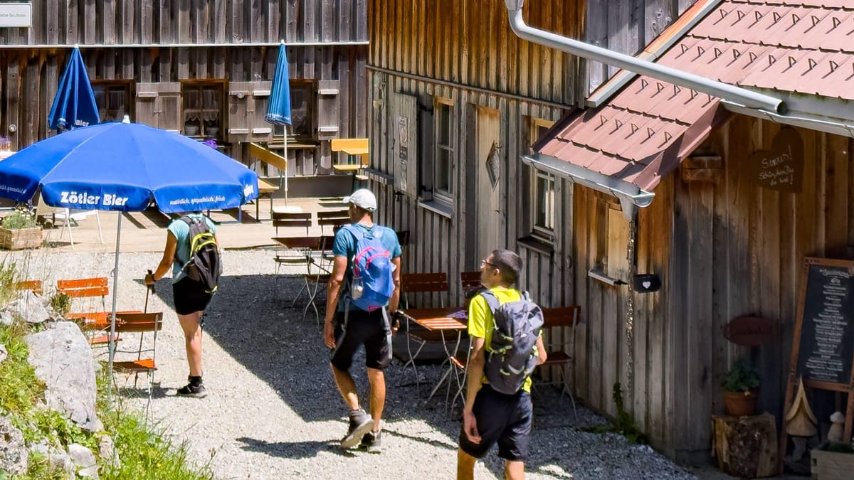Hüttenwirt vegan yemekleri reddeder – gerekçe eleştirilir
