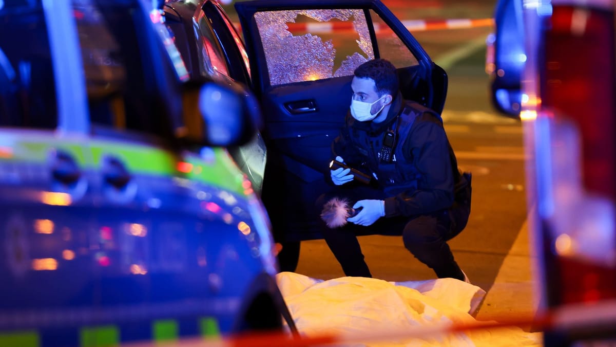 Düsseldorf: Tödliche Schüsse auf Uber am Bahnhof – So war der Prozessstart