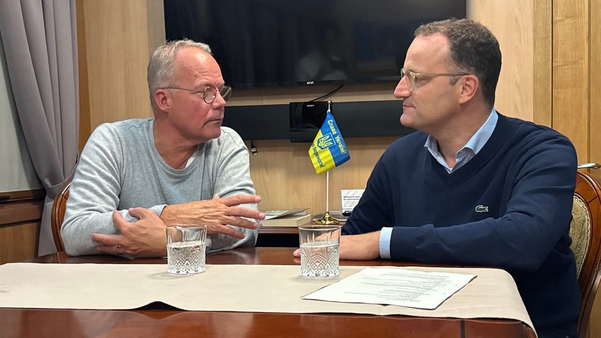 Für Gespräche in Kiew: Spahn und Miersch in Ukraine eingetroffen