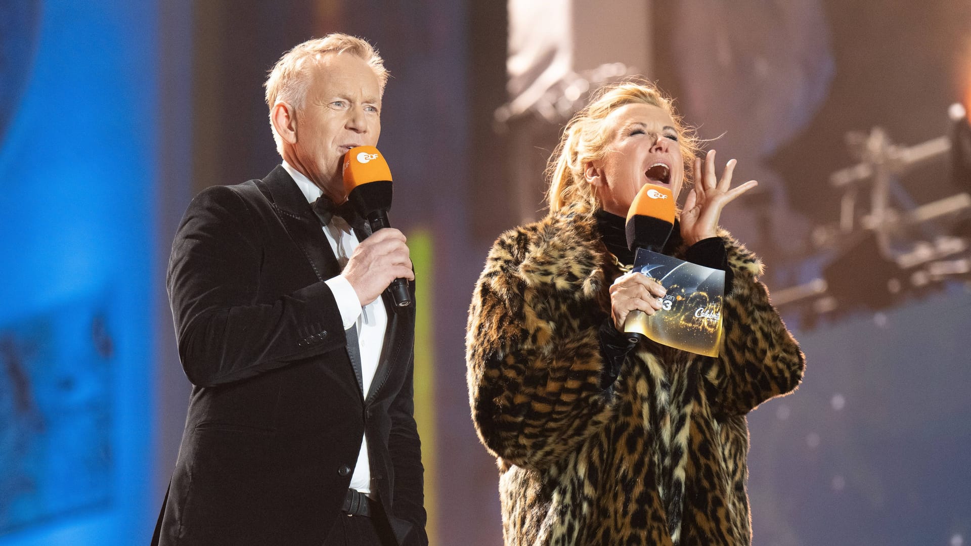Andrea Kiewel und Johannes B. Kerner: Die beiden Moderatoren führen auch in Hamburg durch die ZDF-Silvestershow. Andrea Kiewel und Johannes B. Kerner: Die beiden Moderatoren führen auch in Hamburg durch die ZDF-Silvestershow.