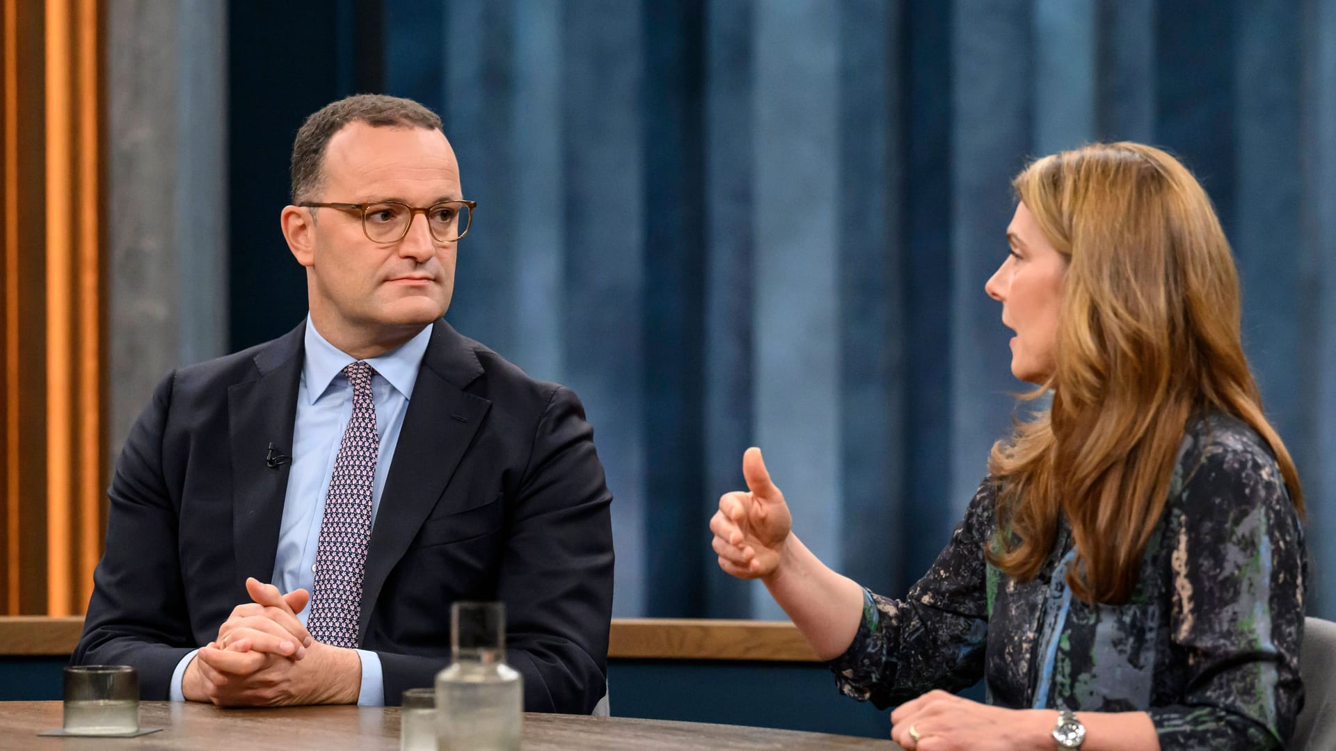 Kerstin Kohlenberg ließ Spahns Äußerungen zu Charlie Kirk und den Vorgängen in den USA so nicht stehen. Kerstin Kohlenberg ließ Spahns Äußerungen zu Charlie Kirk und den Vorgängen in den USA so nicht stehen.