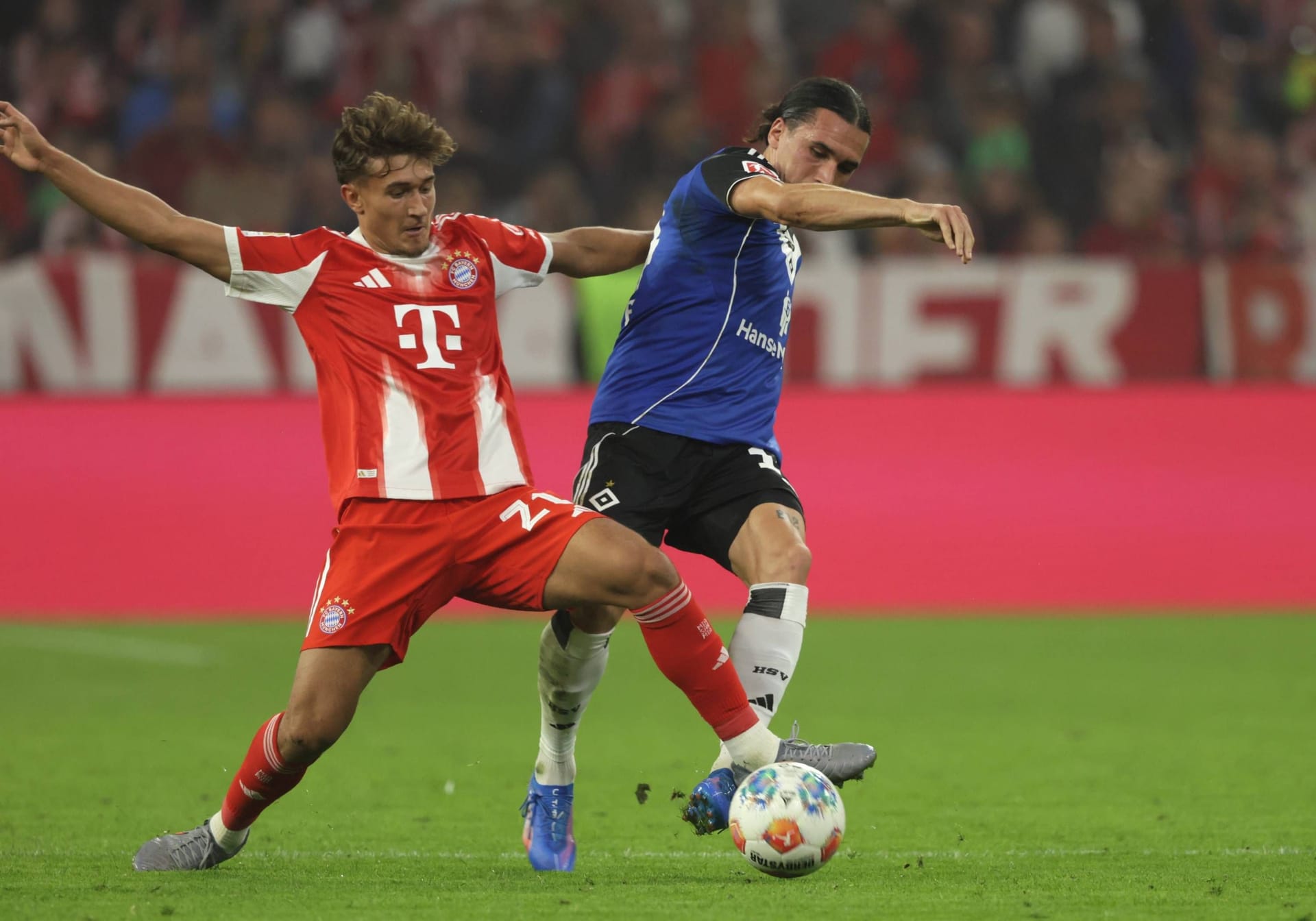 Tom Bischof (ab 63.): Half auf der für ihn ungewohnten Linksverteidigerposition aus. Machte das ordentlich. Note 3.