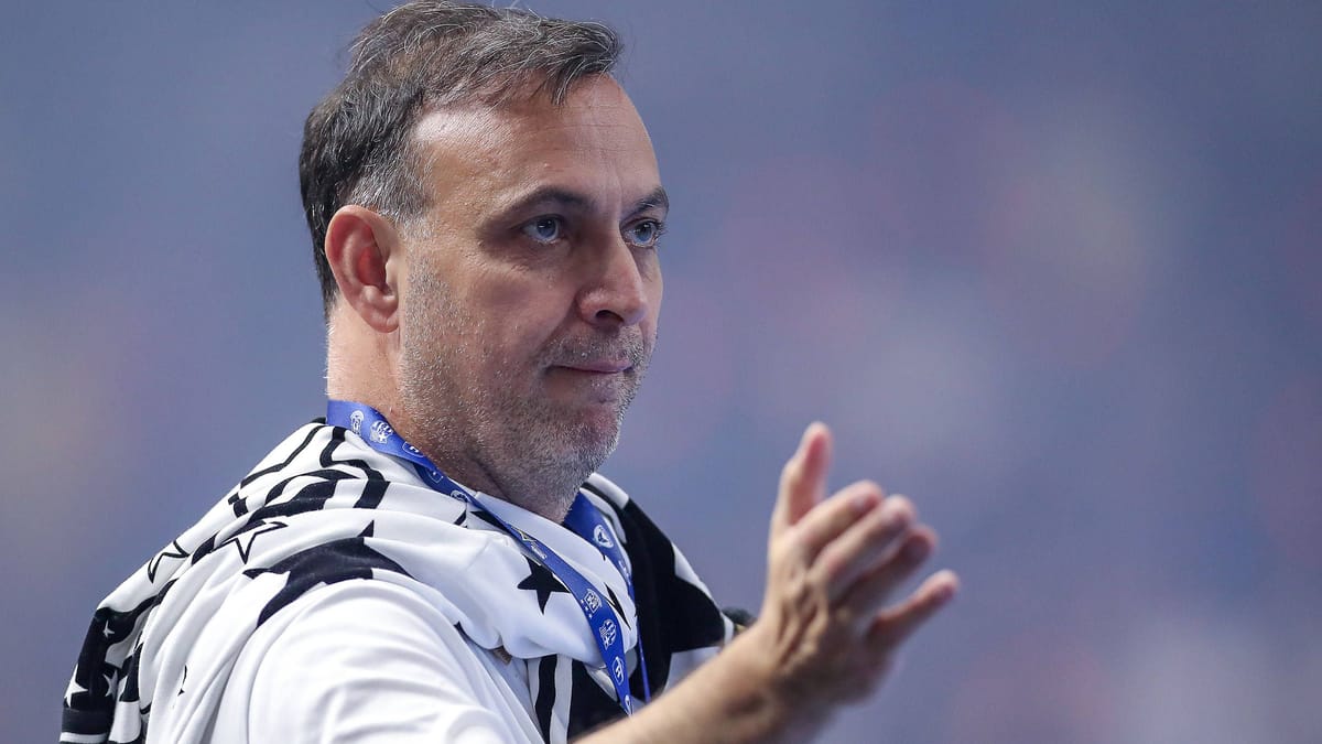 Füchse Berlin: Bob Hanning weist Stefan Kretzschmar zurecht