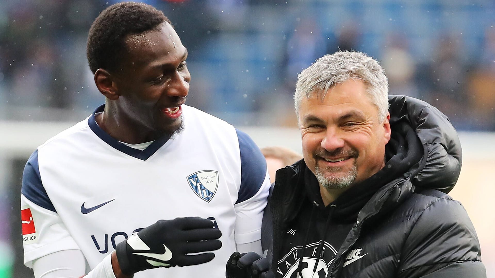 Tarsis Bonga (l.) mit seinem damaligen Trainer Thomas Reis.