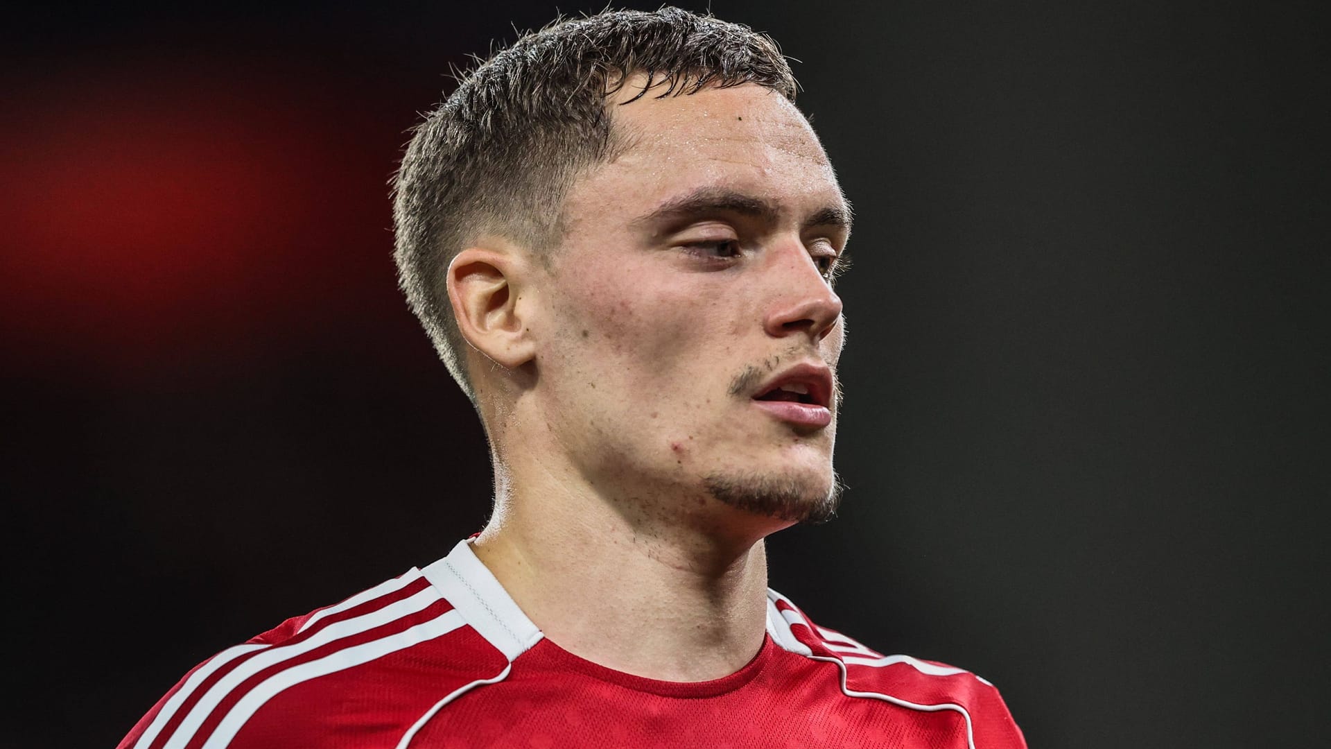 Florian Wirtz im Trikot des FC Liverpool: Der deutsche Nationalspieler erlebt bei den "Reds" einen durchwachsenen Saisonstart. Florian Wirtz im Trikot des FC Liverpool: Der deutsche Nationalspieler erlebt bei den "Reds" einen durchwachsenen Saisonstart.