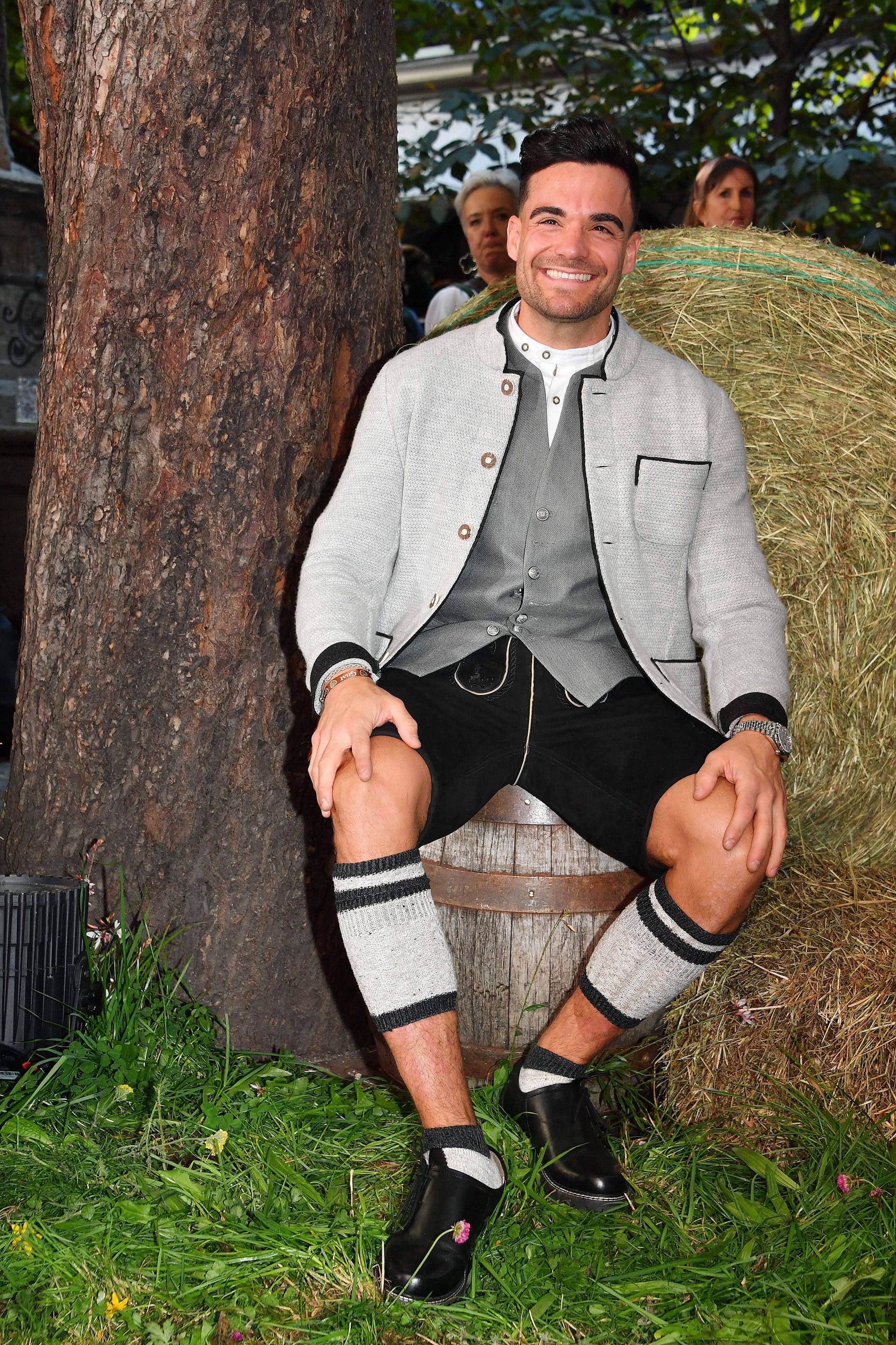 Stefano Zarrella: Er ist der Bruder von Giovanni Zarrella. Stefano Zarrella: Er ist der Bruder von Giovanni Zarrella.