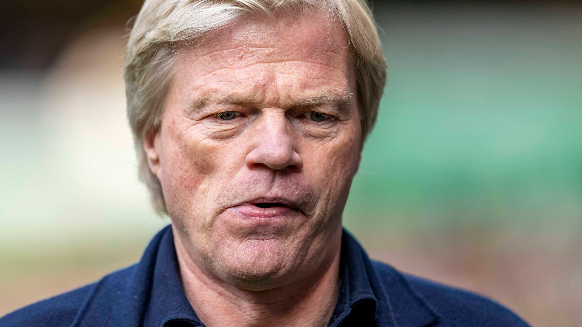 Oliver Kahn: Er spielte zwischen 1994 und 2008 beim FC Bayern. Oliver Kahn: Er spielte zwischen 1994 und 2008 beim FC Bayern.