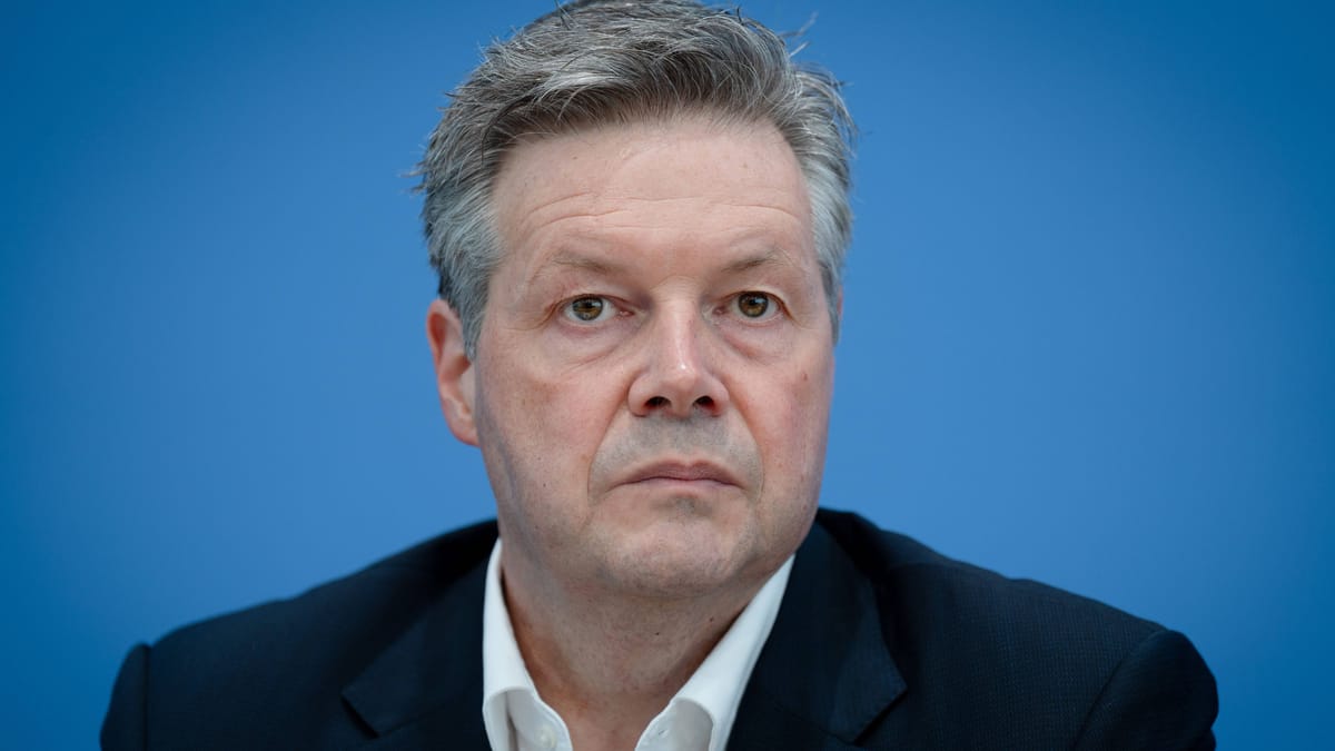 Ex-Bahn-Manager Rompf verzichtet auf Posten als Bahn-InfraGo-Chef