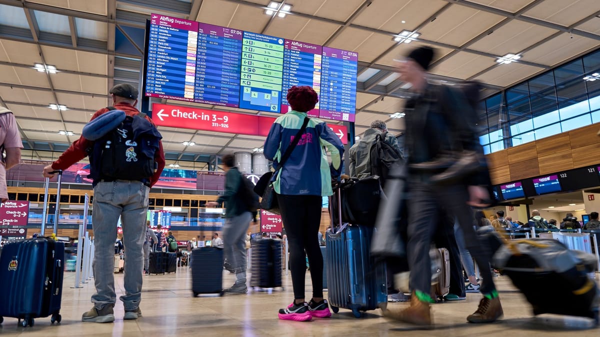 Flughafen BER: Nach Cyberattacke tagelang weiterhin kein Normalbetrieb
