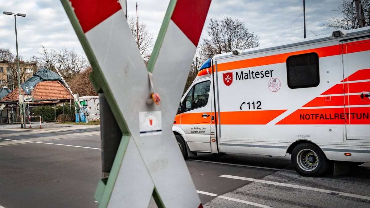 V Anrathu v Severnem Porenju-Vestfaliji tovorni vlak povozil 29-letnega invalida na invalidskem vozičku