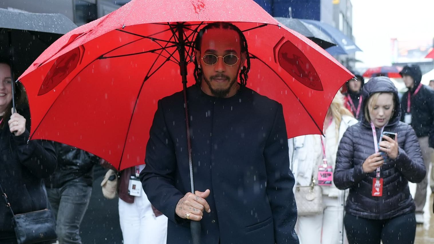 Lewis Hamilton mit Roscoe