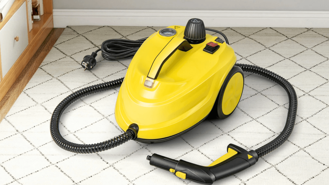 Der Dampfreiniger von Costway ist jetzt bei Kaufland erhältlich. Der Dampfreiniger von Costway ist jetzt bei Kaufland erhältlich.