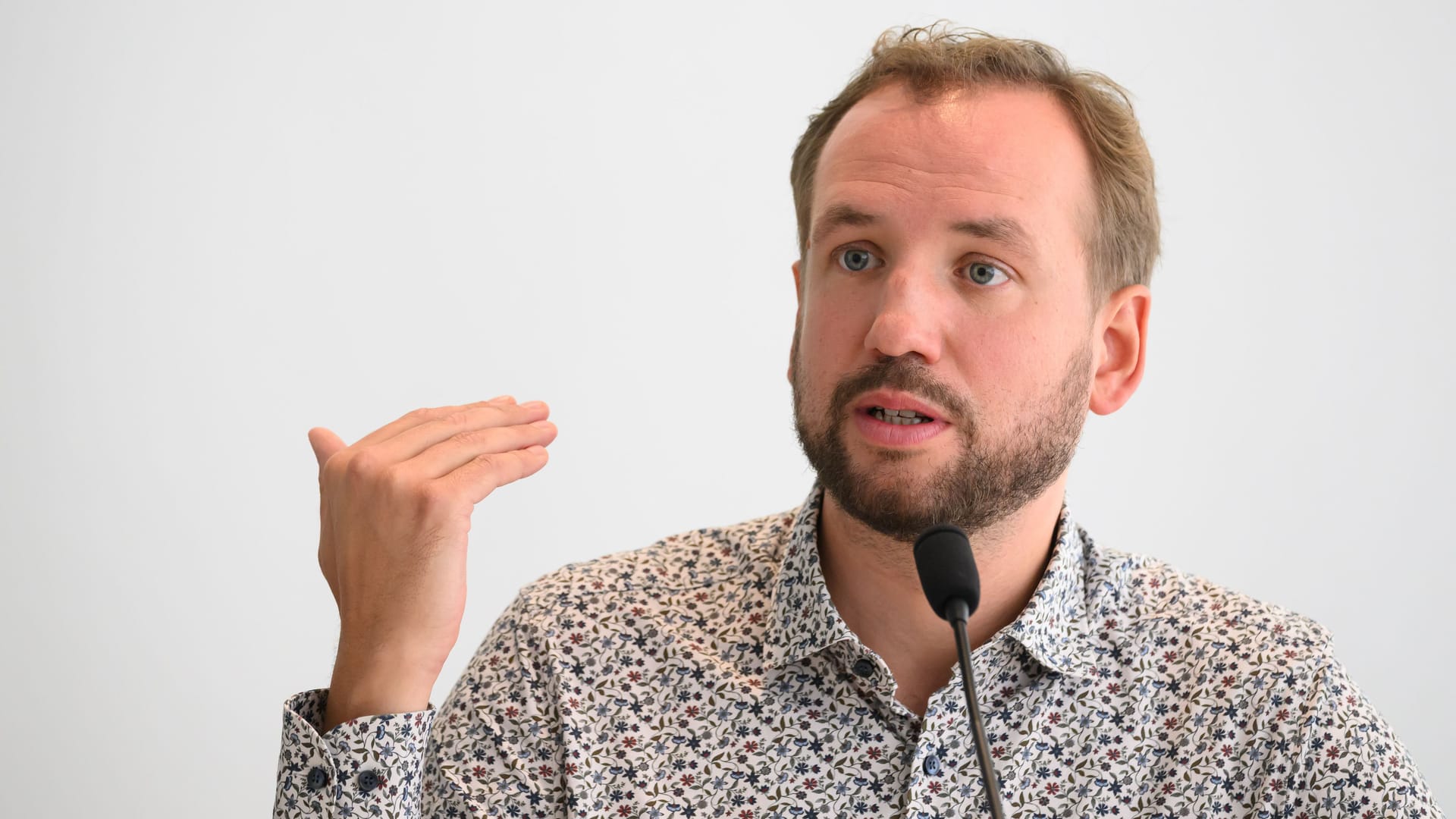 Burkhard Naumann, GEW-Landesvorsitzender Sachsen (Archivbild): Unbesetzte Schulleitungsstellen sind ein ernsthaftes Problem. Burkhard Naumann, GEW-Landesvorsitzender Sachsen (Archivbild): Unbesetzte Schulleitungsstellen sind ein ernsthaftes Problem.