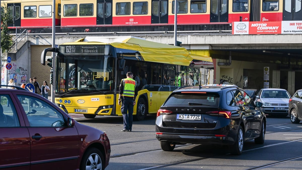 Stromausfall in Berlin: Anschlag auf Stromnetz erforderte Insider-Wissen