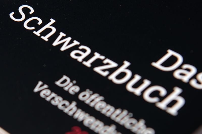 urn:newsml:dpa.com:20090101:250929-935-862576 urn:newsml:dpa.com:20090101:250929-935-862576