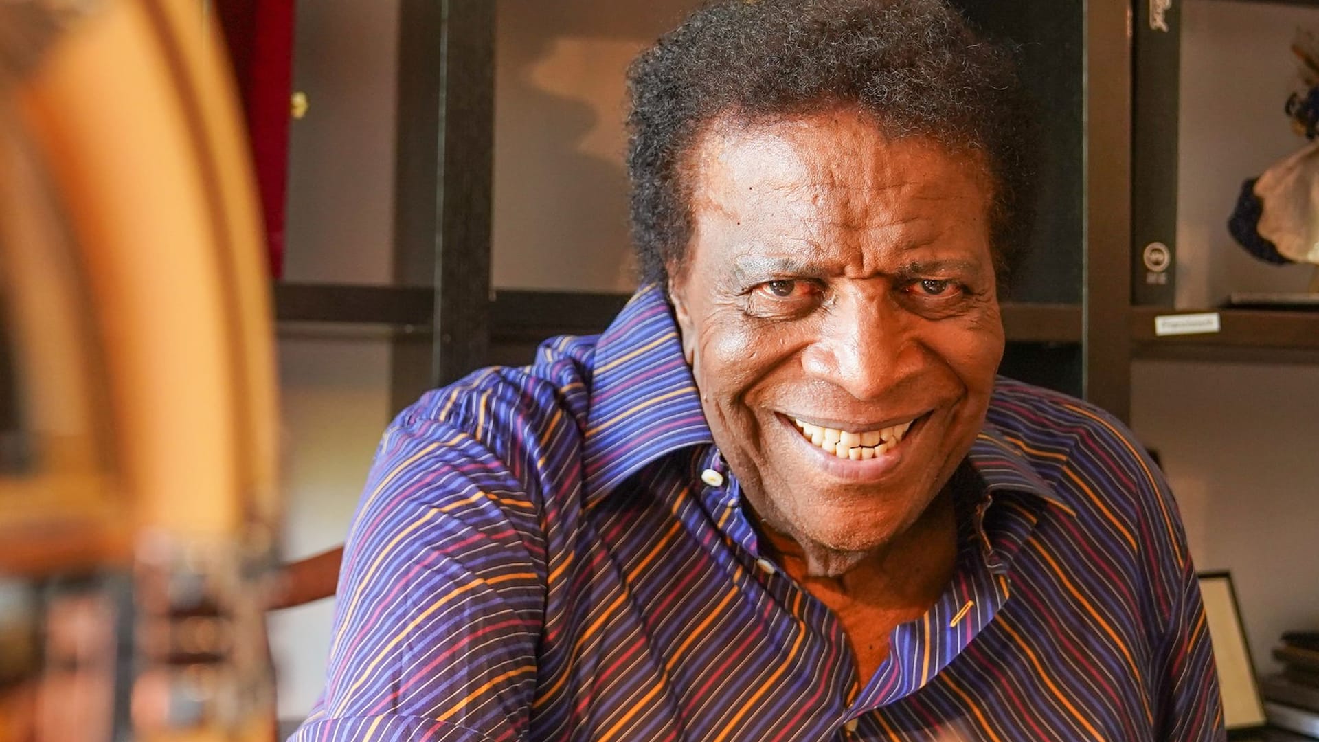 Mallorca: Hier sitzt Roberto Blanco zu seinem 88. Geburtstag an seinem Schreibtisch. Mallorca: Hier sitzt Roberto Blanco zu seinem 88. Geburtstag an seinem Schreibtisch.