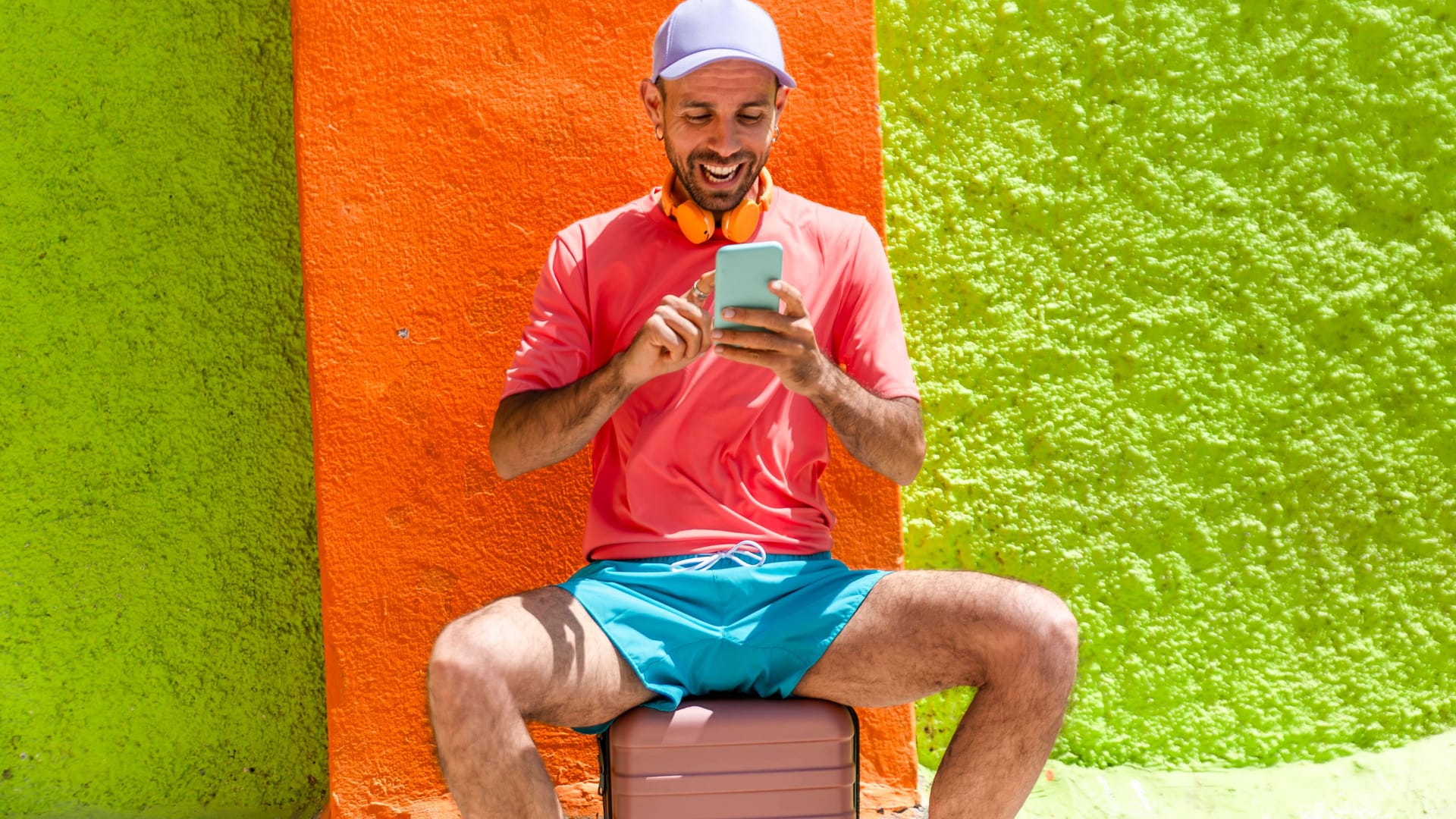 Allein und glücklich: Die meisten Solo-Reisenden mögen es, allein unterwegs zu sein. Allein und glücklich: Die meisten Solo-Reisenden mögen es, allein unterwegs zu sein.