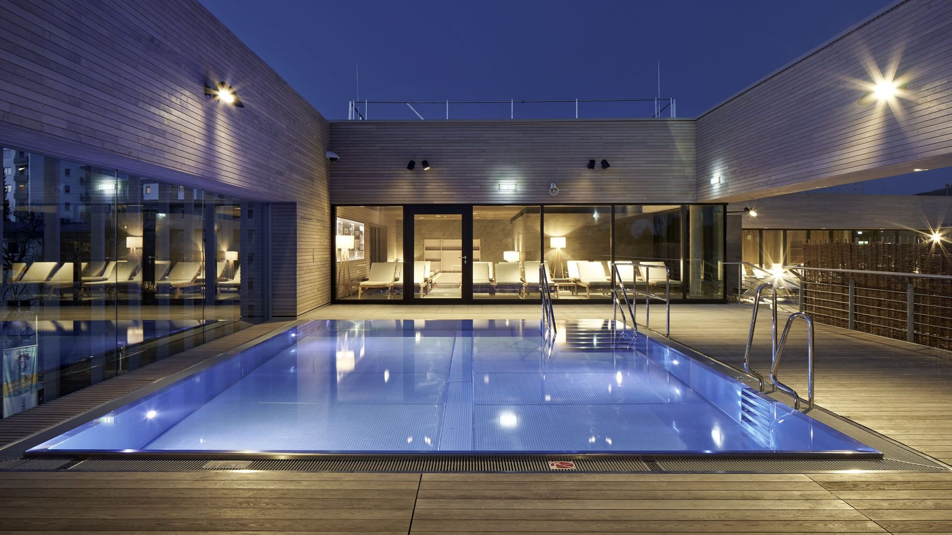 Quelle: Schlossbad Neumarkt