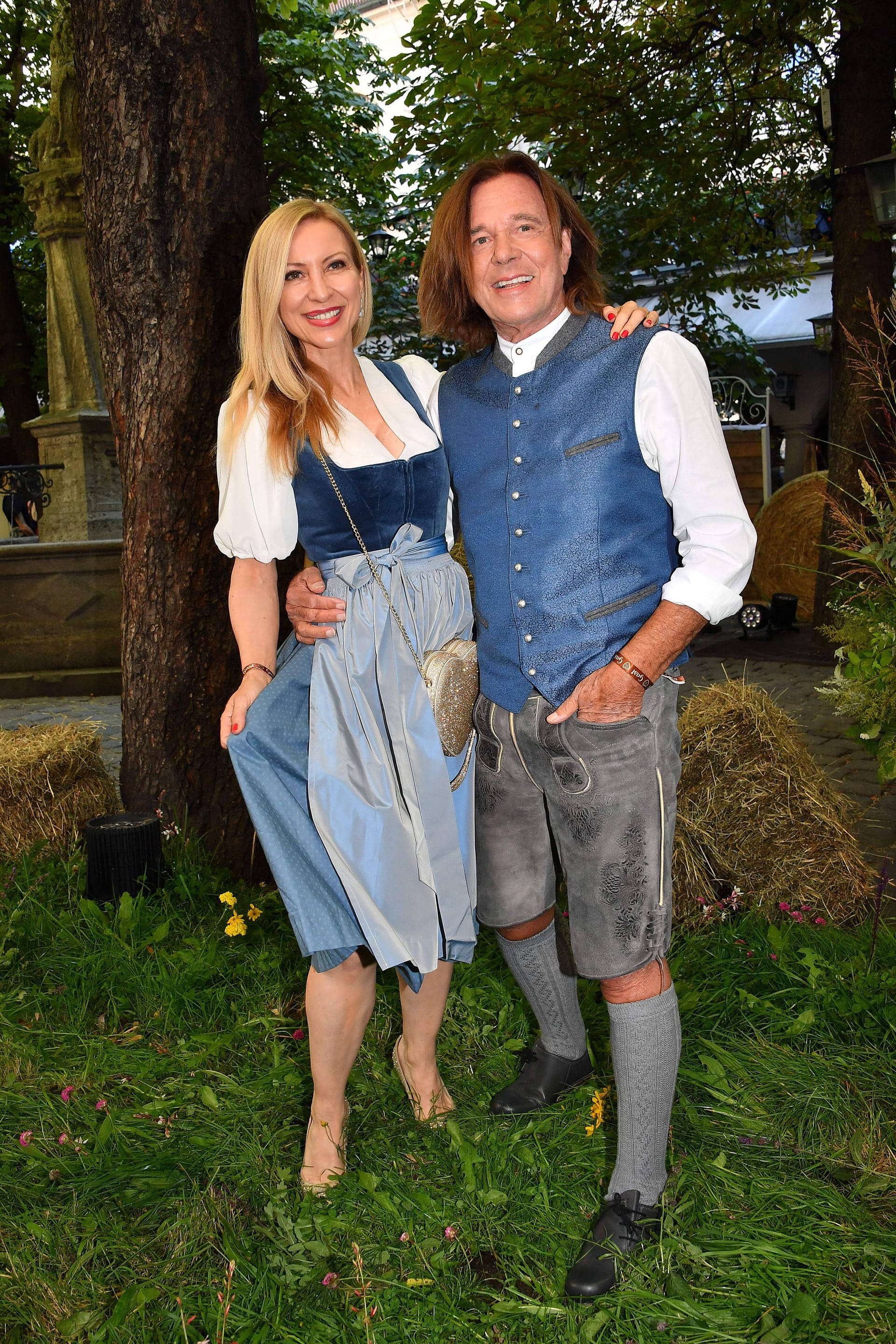 Ramona und Jürgen Drews: Die beiden sind 1995 verheiratet. Ramona und Jürgen Drews: Die beiden sind 1995 verheiratet.