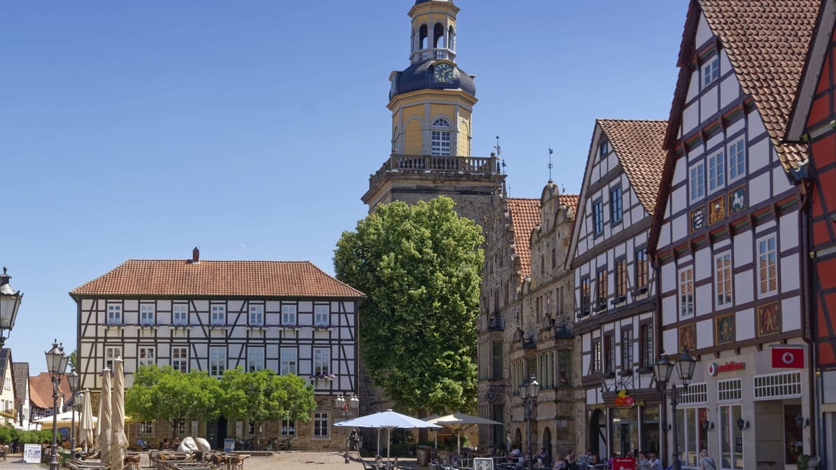 Hannover Ausflug: Geheimtipp Rinteln – zwischen Fachwerk und Strand-Bar