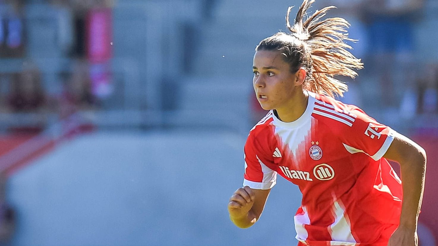 Lena Oberdorf: Für die Nationalspielerin und ihren FC Bayern gab es einen Rückschlag zu verkraften. Lena Oberdorf: Für die Nationalspielerin und ihren FC Bayern gab es einen Rückschlag zu verkraften.