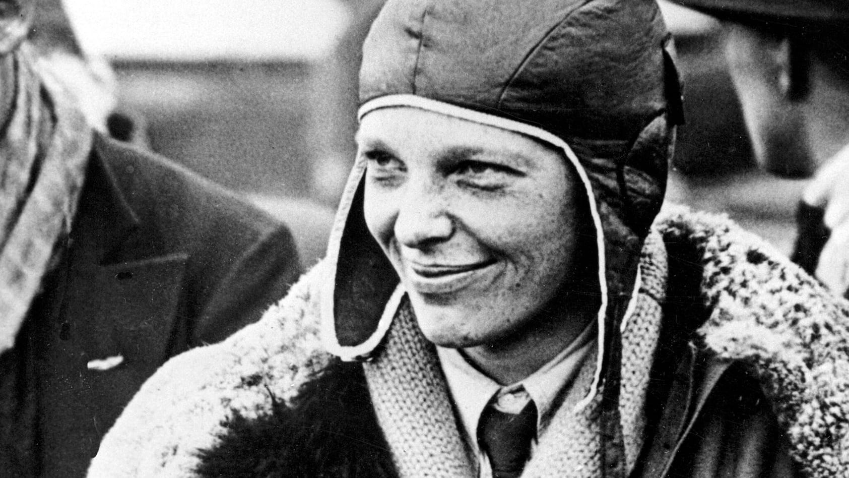 Amelia Earhart Amelia Earhart