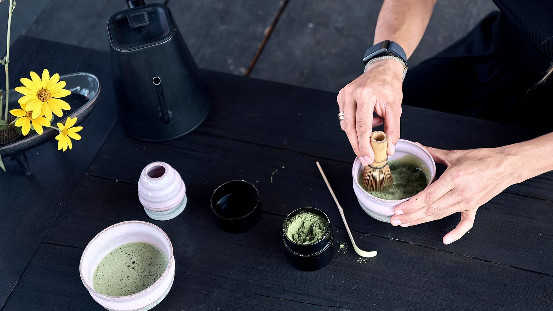 Globaler Matcha-Boom sorgt für Engpässe Globaler Matcha-Boom sorgt für Engpässe