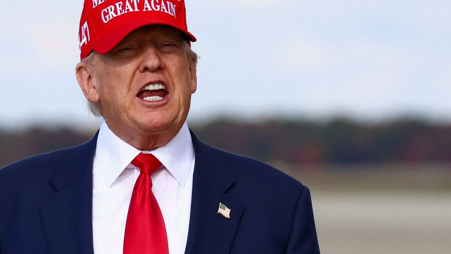 Donald Trump kommt nach seiner Asienreise in die USA. Er fordert eine Abschaffung des Filibusters. (Archivbild) Donald Trump kommt nach seiner Asienreise in die USA. Er fordert eine Abschaffung des Filibusters. (Archivbild)