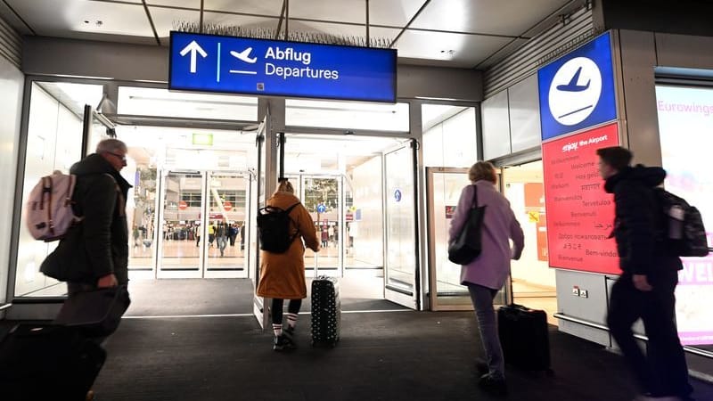 urn:newsml:dpa.com:20090101:251011-935-885850 urn:newsml:dpa.com:20090101:251011-935-885850