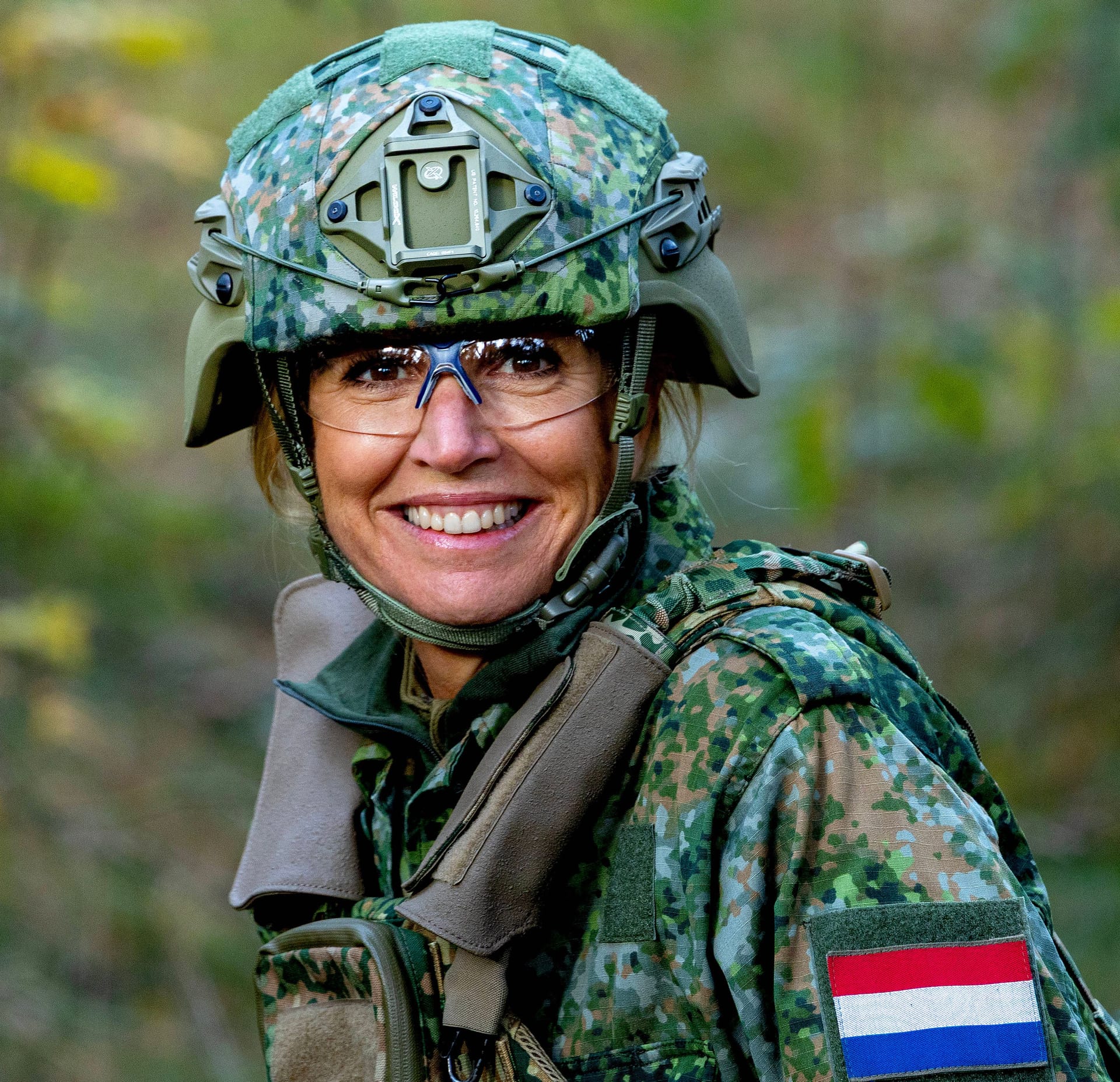 Máxima der Niederlande zeigte sich in Uniform. Máxima der Niederlande zeigte sich in Uniform.
