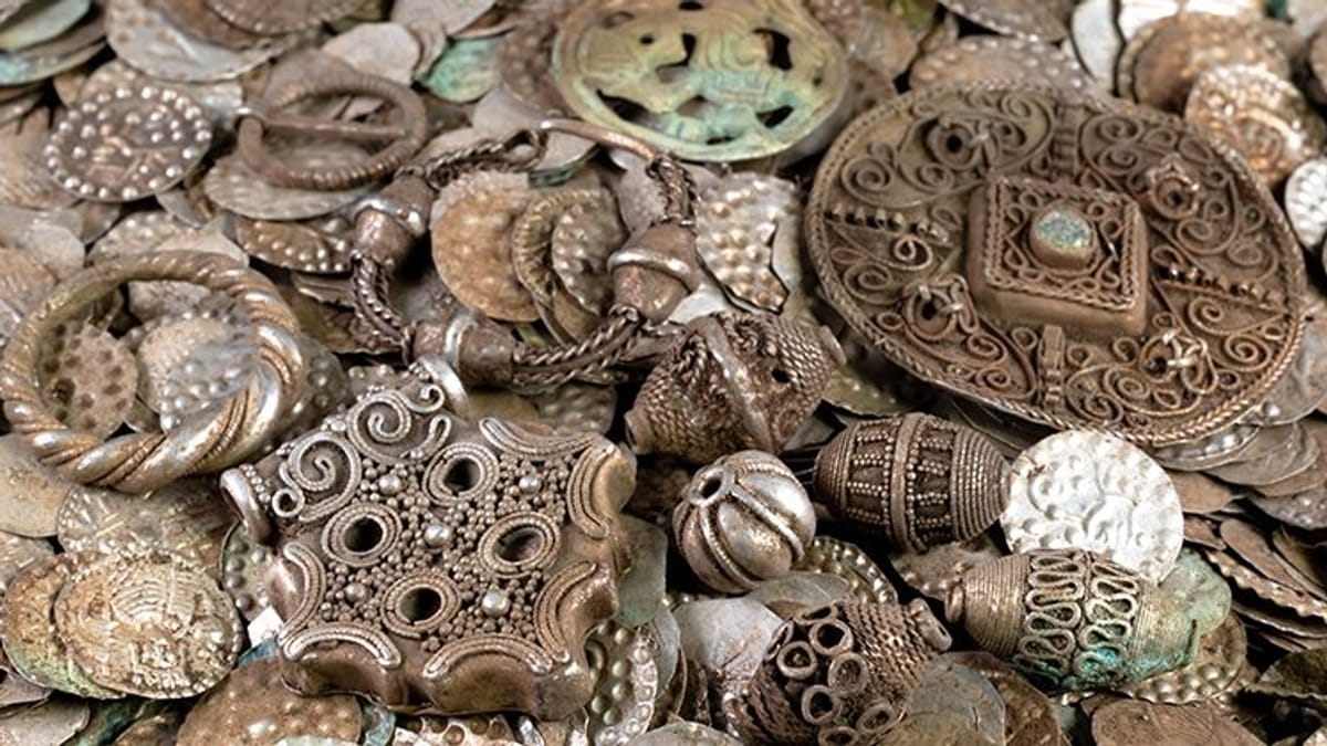 Schwedischer Angler entdeckt Schatz aus dem Mittelalter