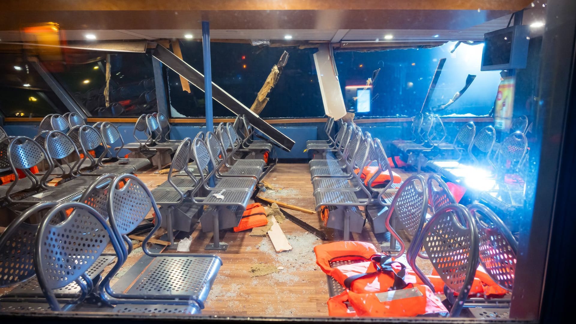 Schiffsunfall auf der Elbe