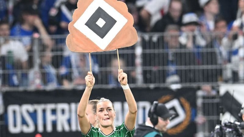 Mit dieser Aktion verärgerte sie zahlreiche HSV-Anhänger: Werder-Spielerin Medina Desic entschuldigte sich im Nachgang für ihr Verhalten. Mit dieser Aktion verärgerte sie zahlreiche HSV-Anhänger: Werder-Spielerin Medina Desic entschuldigte sich im Nachgang für ihr Verhalten.