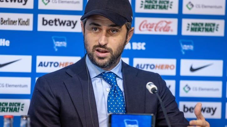 urn:newsml:dpa.com:20090101:251019-935-901839 urn:newsml:dpa.com:20090101:251019-935-901839