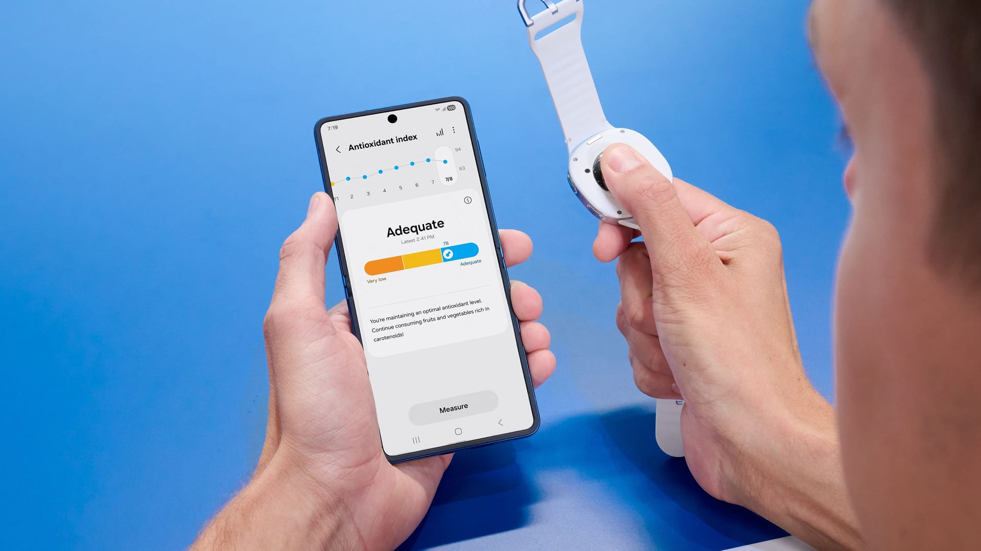 Neue Funktion: Wer seinen Antioxidantien-Index wissen möchte, muss die Uhr abnehmen. Neue Funktion: Wer seinen Antioxidantien-Index wissen möchte, muss die Uhr abnehmen.