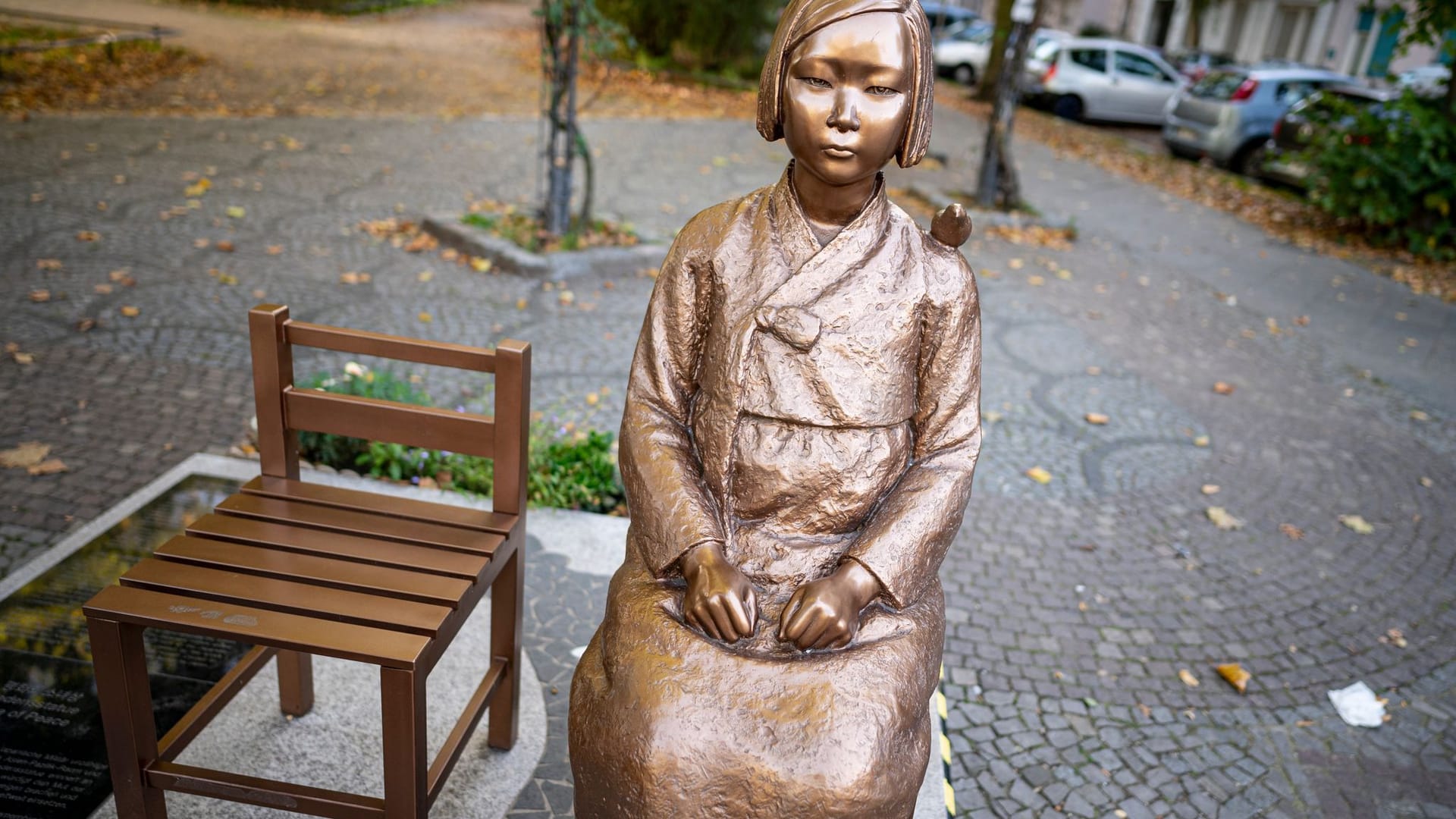 Trostfrauen-Statue in Berlin-Moabit