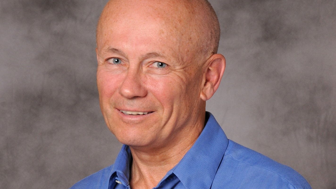 Peter Howitt ist Professor an der Brown Universität in den USA. Peter Howitt ist Professor an der Brown Universität in den USA.