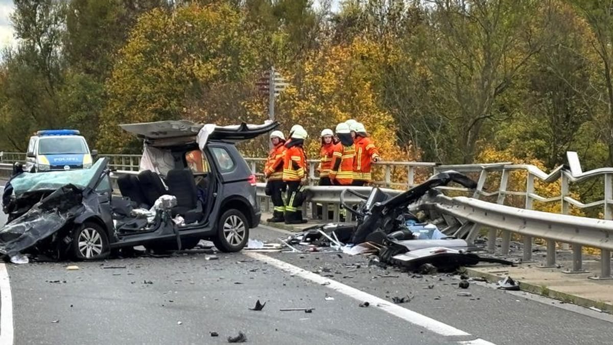 Unfall in Braunschweig: Auto stürzt in Kanal – drei Menschen sterben