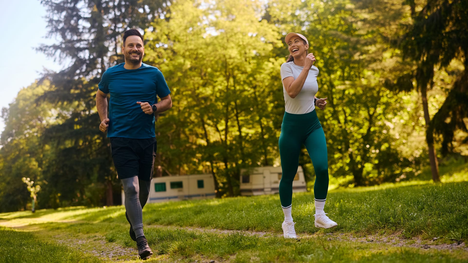 Gemeinsam Sport treiben: Wenn Frau und Mann joggen, hat das nicht dieselbe Wirkung. Gemeinsam Sport treiben: Wenn Frau und Mann joggen, hat das nicht dieselbe Wirkung.